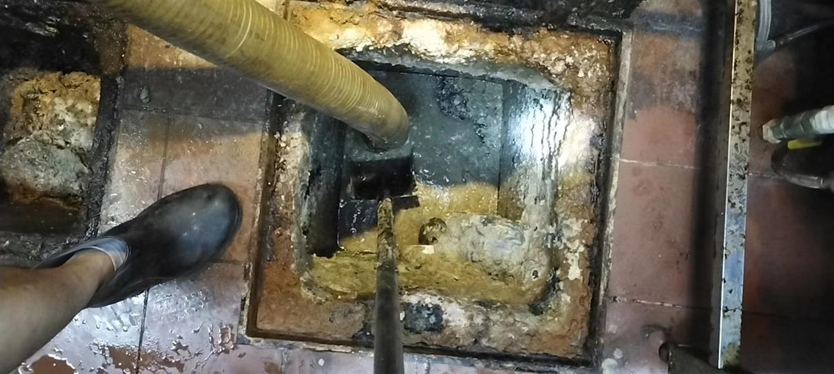 马尾化油池清理-污水池清掏